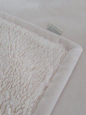 Pottery Barn Cream White Throw Blanket PLUSH Shag THICK HEAVY WEIGHT 50 X 70